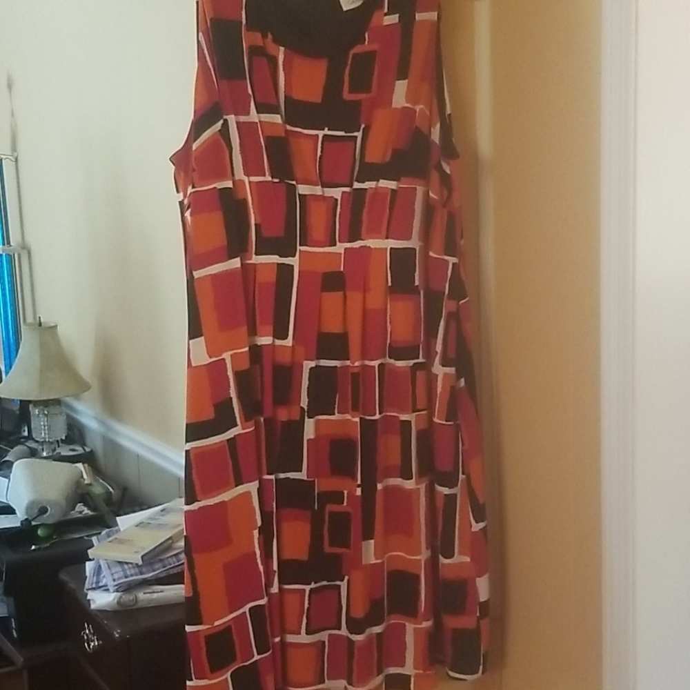 Calvin Klein multi color sleeveless dress(22W)